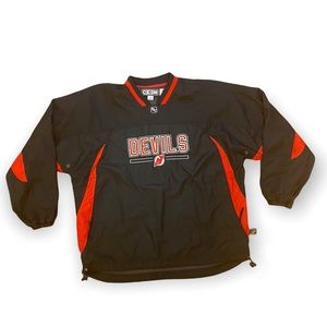 Vintage Pull over CCM New Jersey DEVILS windbreaker 
Size large